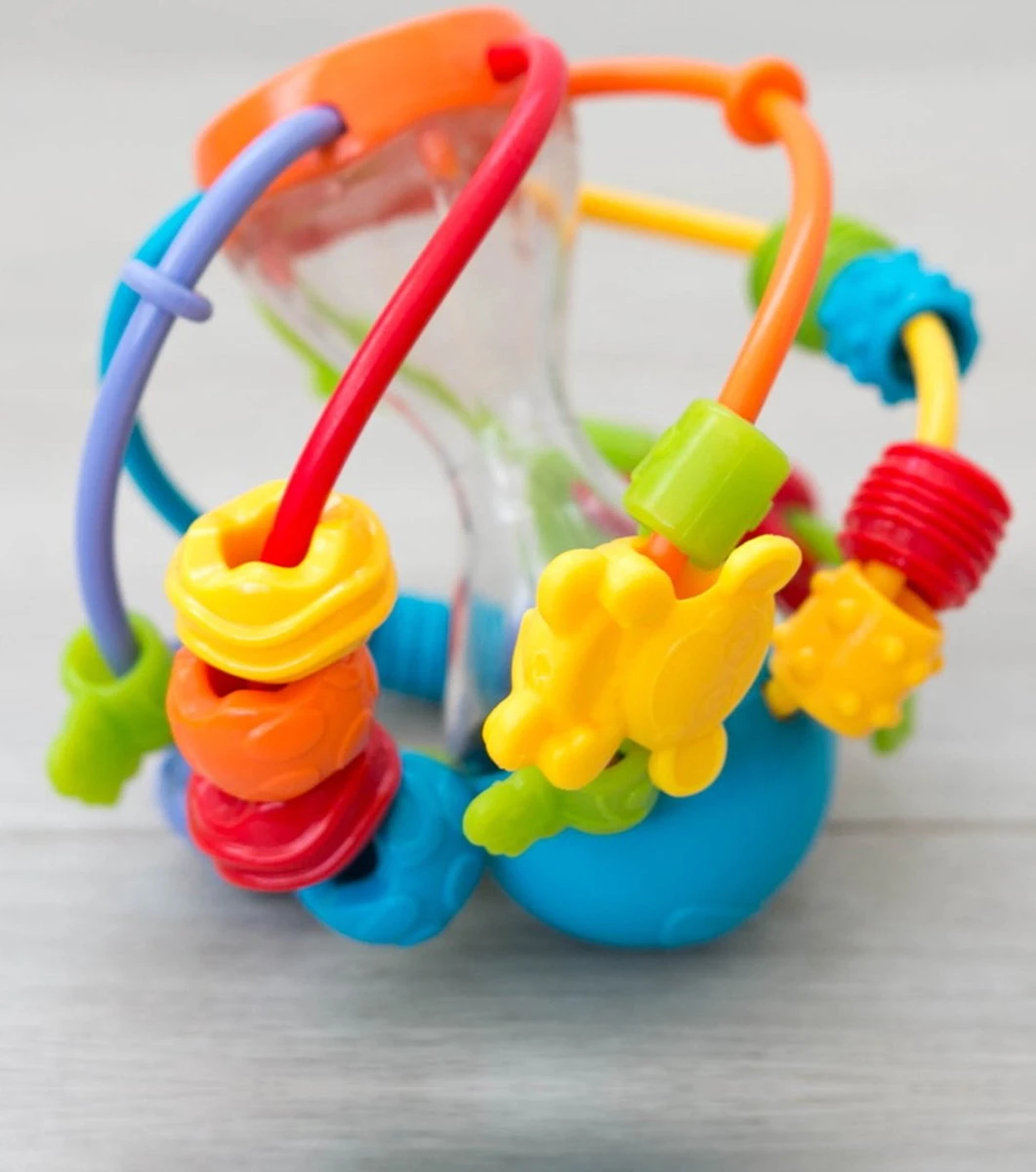 Playgro Speel En Leerbal - Grijp- En Bijtspeelgoed - Klikklak Geluiden - Spiegeltje - Kralen - Cilinder Met Rattelende Ballen 12 Playgro Speel En Leerbal - Grijp- En Bijtspeelgoed - Klikklak Geluiden - Spiegeltje - Kralen - Cilinder Met Rattelende Ballen - Afbeelding 12