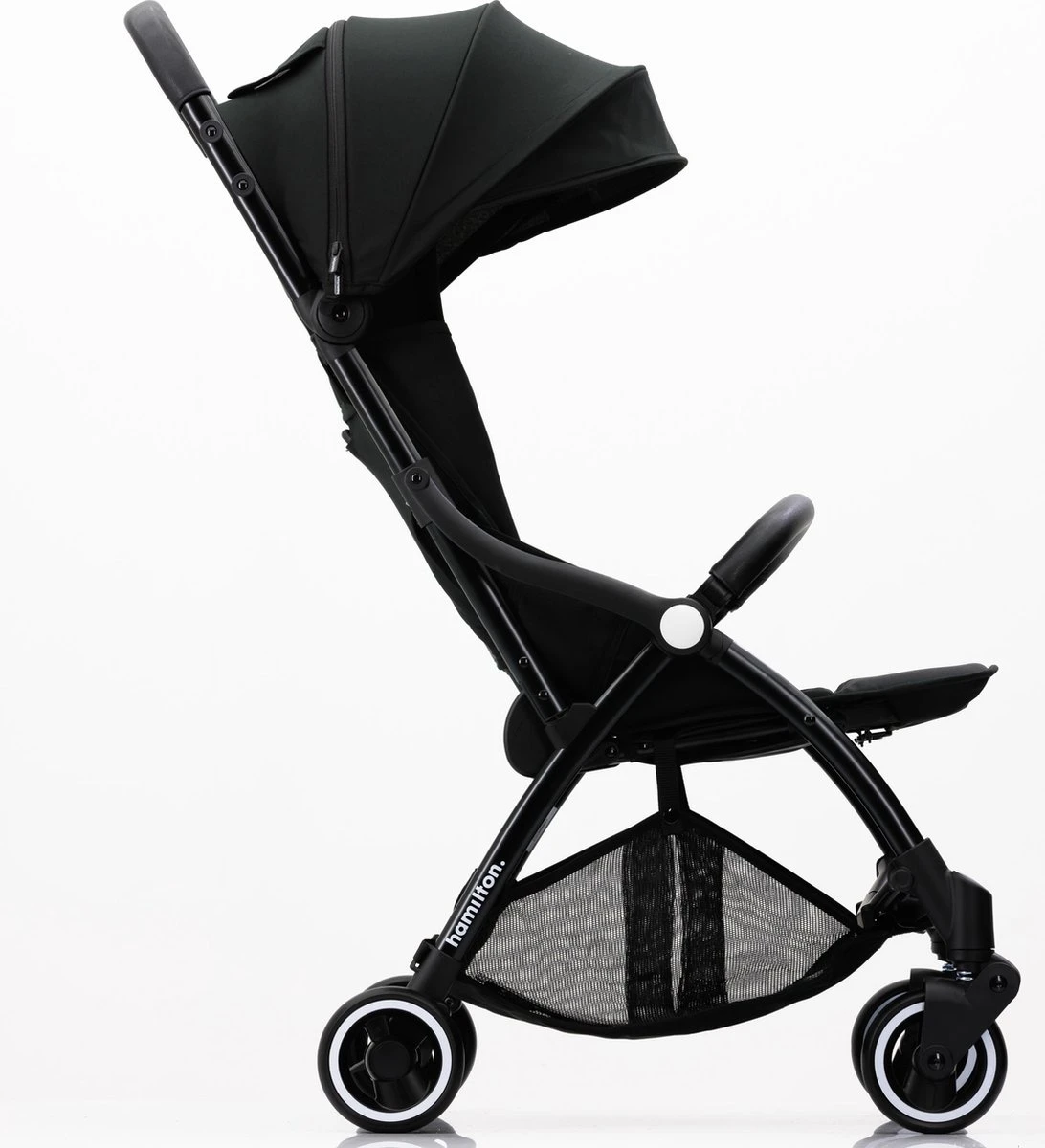 Hamilton By Yoop X1 Plus Buggy – Nieuw, Hoger, Uitgebreider 2023 Model – Premium Stroller Met One Hand Folding Technologie – Zwart – Lichte, Verstelbare En Wendbare Kinderwagen Met Vele Gemakken 9 Hamilton By Yoop X1 Plus Buggy – Nieuw, Hoger, Uitgebreider 2023 Model – Premium Stroller Met One Hand Folding Technologie – Zwart – Lichte, Verstelbare En Wendbare Kinderwagen Met Vele Gemakken - Afbeelding 9