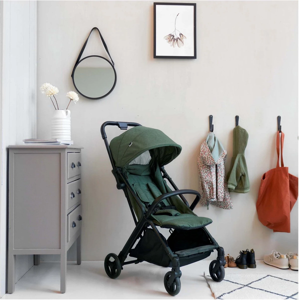 Prénatal Compact Buggy – Kinderwagen Met Boodschappenmand En Zonneklep - Traploos Verstelbare Wandelwagen – Inklapbaar Met 1 Hand - Plooibuggy Groen 6 Prénatal Compact Buggy – Kinderwagen Met Boodschappenmand En Zonneklep - Traploos Verstelbare Wandelwagen – Inklapbaar Met 1 Hand - Plooibuggy Groen - Afbeelding 6
