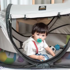 Deryan Shane Luxe 2023 Campingbedje - Baby Tent - Anti-UV 50+ - Peuterbed - Silver 13 Deryan Shane Luxe 2023 Campingbedje - Baby Tent - Anti-UV 50+ - Peuterbed - Silver -Babyproducten Winkel 1200x1200 1290
