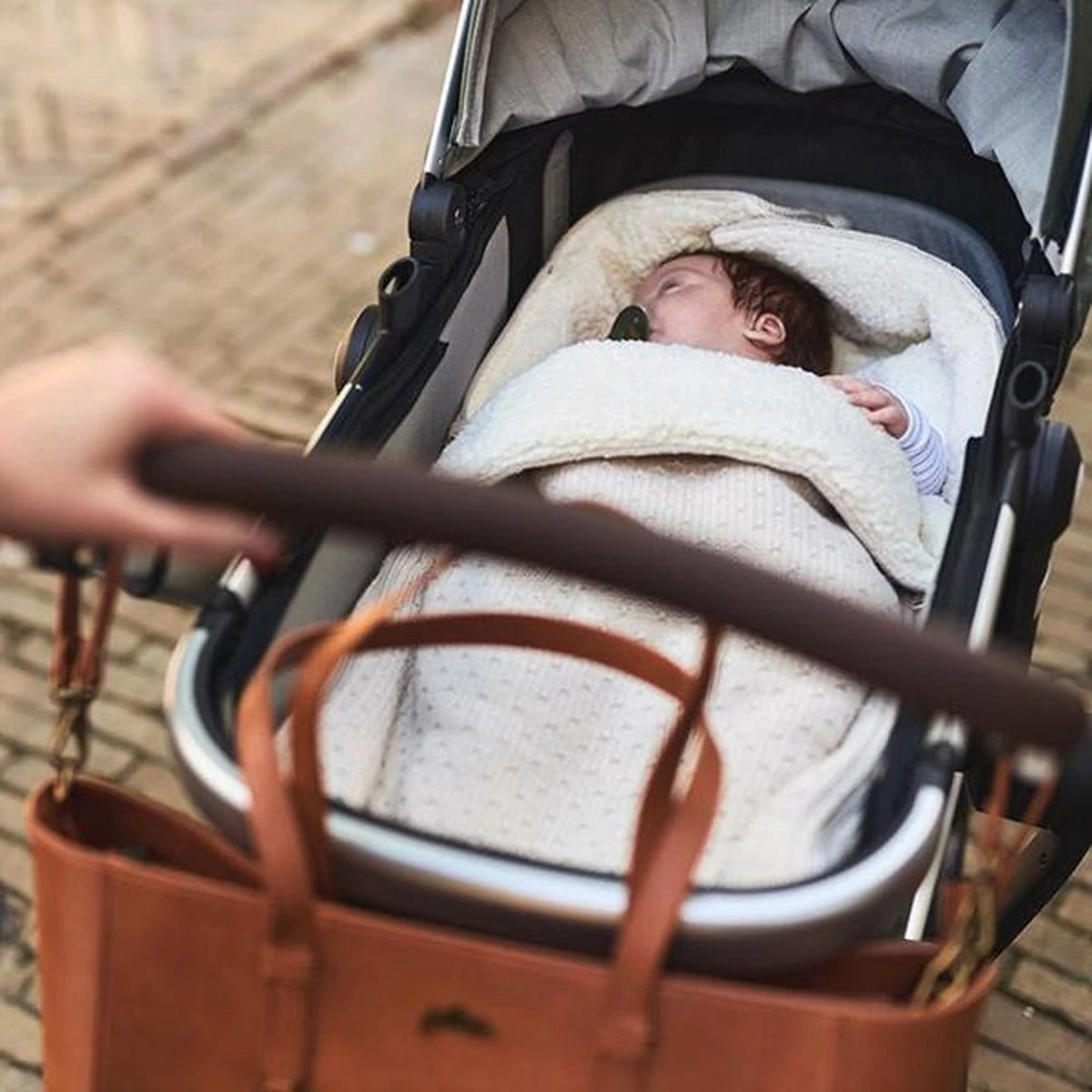 Jollein Voetenzak Voor Autostoel & Kinderwagen - Bliss Knit - Nougat 13 Jollein Voetenzak Voor Autostoel & Kinderwagen - Bliss Knit - Nougat - Afbeelding 13