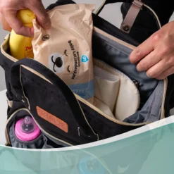 Luiertas Rugzak - Monx Luiertas Verzorgingstas Met Uitklapbaar Babybedje - Overzichtelijke Luierrugzak Extra Buggy En Kinderwagen Haken Inclusief Geïsoleerde Flessenhouder - Zwart 29 Luiertas Rugzak - Monx Luiertas Verzorgingstas Met Uitklapbaar Babybedje - Overzichtelijke Luierrugzak Extra Buggy En Kinderwagen Haken Inclusief Geïsoleerde Flessenhouder - Zwart -Babyproducten Winkel 1200x1200 1549