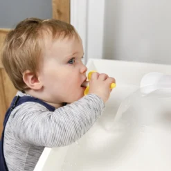 Baby Banaan Tandenborstel/bijtspeeltje – Geel - Baby Tandenborstel - Bij Doorkomende Tandjes - Tandvlees Massage - Babytandenborstel - Peuter Tandenborstel 16 Baby Banaan Tandenborstel/bijtspeeltje – Geel - Baby Tandenborstel - Bij Doorkomende Tandjes - Tandvlees Massage - Babytandenborstel - Peuter Tandenborstel -Babyproducten Winkel 1200x1200 2003