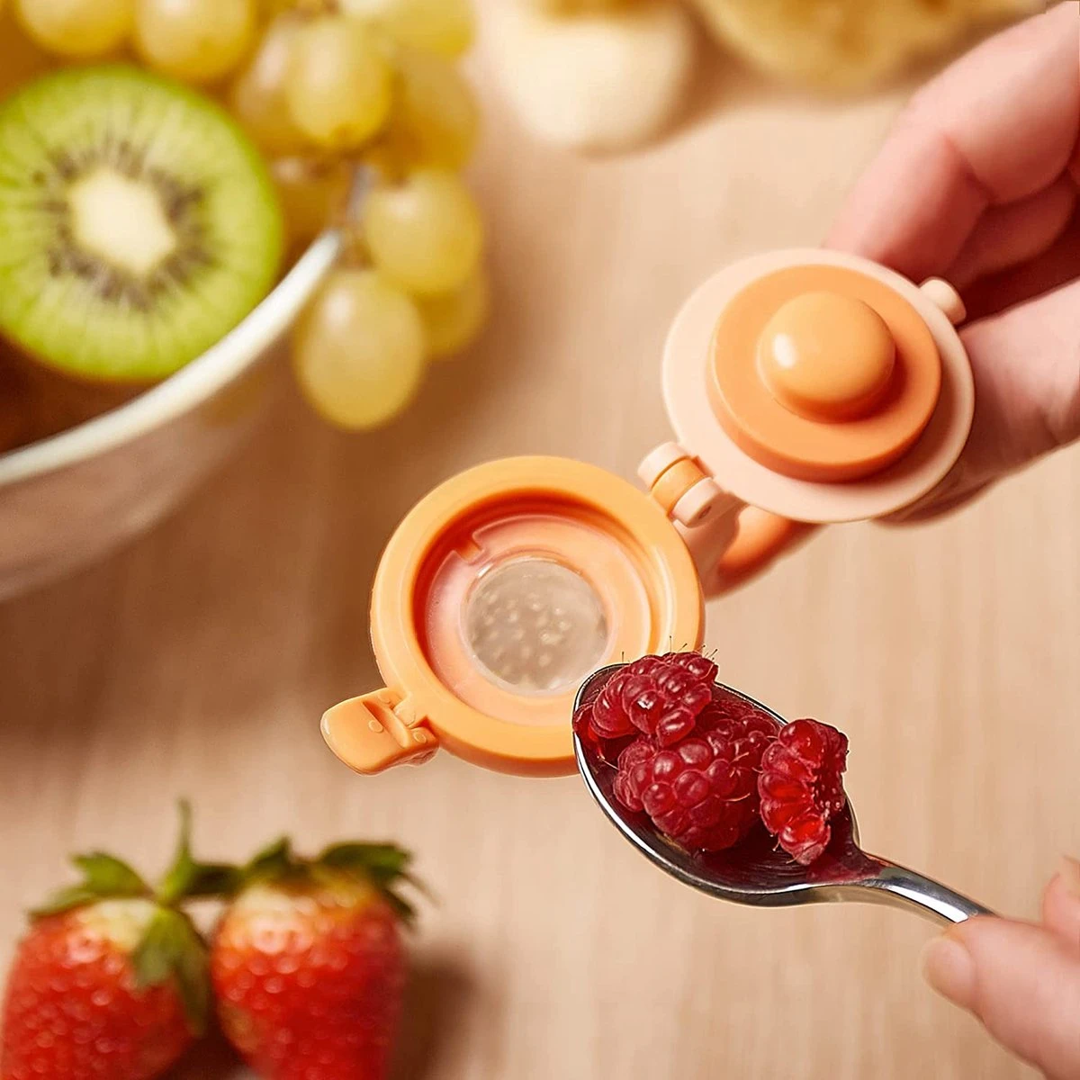 2 Fruitspenen Aap Voor Baby & Peuter + 6 Siliconen Spenen In 3 Maten - Veilig + BPA Vrij -2 Fruitspenen - Fopspeen Fruit Net Fruit Speen Baby Speen Fruit Groente Pap Babyvoeding 5 2 Fruitspenen Aap Voor Baby & Peuter + 6 Siliconen Spenen In 3 Maten - Veilig + BPA Vrij -2 Fruitspenen - Fopspeen Fruit Net Fruit Speen Baby Speen Fruit Groente Pap Babyvoeding - Afbeelding 5