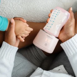 MyBambini's Bottle Warmer Pro™ - Draagbare Baby Flessenwarmer Voor Onderweg - Roze - Geschikt Voor Smalle Hals Flessen Van Dr. Brown's, Difrax, Medela & Nanobebe 17 MyBambini's Bottle Warmer Pro™ - Draagbare Baby Flessenwarmer Voor Onderweg - Roze - Geschikt Voor Smalle Hals Flessen Van Dr. Brown's, Difrax, Medela & Nanobebe -Babyproducten Winkel 1200x1200 2576