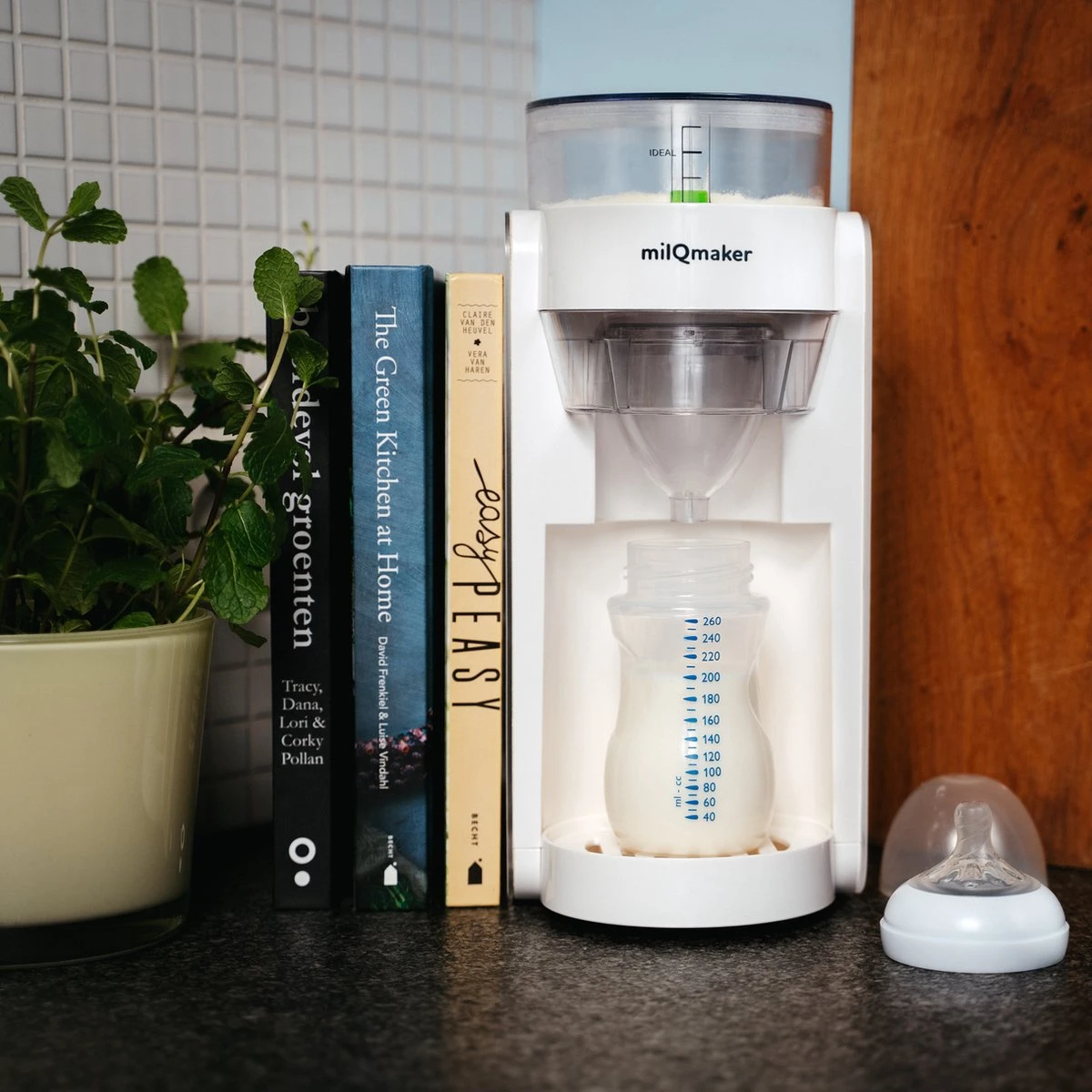 MilQmaker Flesvoeding Apparaat - Baby Milk Maker - Flessenwarmer/Fles Verwarmer - Baby Fles Maker - Baby Senseo - Baby Melk Machine - TÜV Gecertificeerd - Milkmaker 5 MilQmaker Flesvoeding Apparaat - Baby Milk Maker - Flessenwarmer/Fles Verwarmer - Baby Fles Maker - Baby Senseo - Baby Melk Machine - TÜV Gecertificeerd - Milkmaker - Afbeelding 5