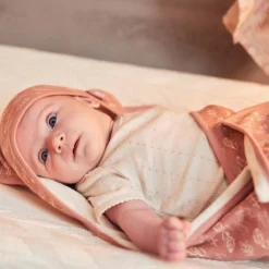 Jollein Badcape Meadow 75x75cm - Rosewood 20 Jollein Badcape Meadow 75x75cm - Rosewood -Babyproducten Winkel 1200x1200 979