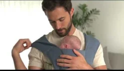 Ergobaby Embrace Draagzak Baby - Oxford Blue 17 Ergobaby Embrace Draagzak Baby - Oxford Blue -Babyproducten Winkel 1200x690 7