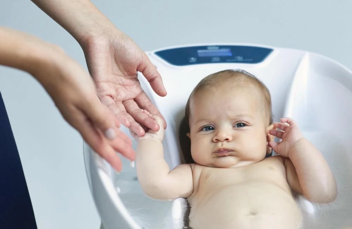 Babypatent Aquascale Babybadje - 3 In 1 Babybadje Met Digitale T° En Digitale Weegschaal - Babybadjes 4 Babypatent Aquascale Babybadje - 3 In 1 Babybadje Met Digitale T° En Digitale Weegschaal - Babybadjes - Afbeelding 4