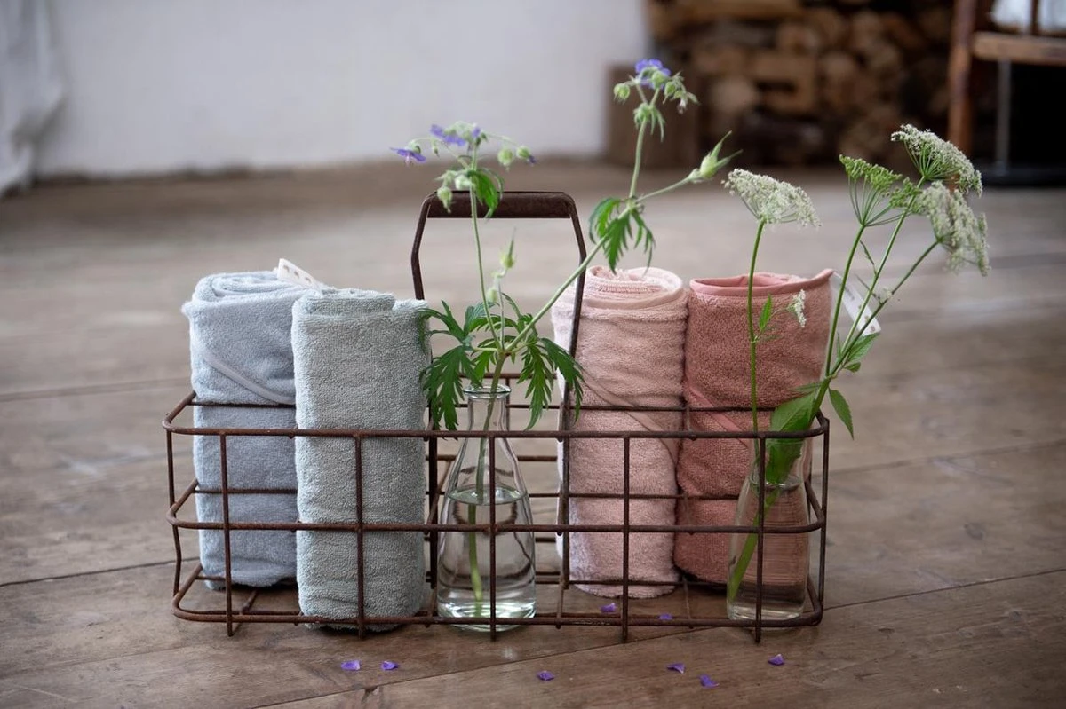 Koeka Baby Badcape Dijon Daily - 100x100cm - Lichtroze 8 Koeka Baby Badcape Dijon Daily - 100x100cm - Lichtroze - Afbeelding 8