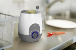 Alecto BW-512 CAR+ - Flessenwarmer 500W - Snelle Opwarming En Sterilisatie Thuis En Onderweg - Geleverd Met 12V Auto Adapter En Stoomkap - Wit 17 Alecto BW-512 CAR+ - Flessenwarmer 500W - Snelle Opwarming En Sterilisatie Thuis En Onderweg - Geleverd Met 12V Auto Adapter En Stoomkap - Wit -Babyproducten Winkel 1200x799 73