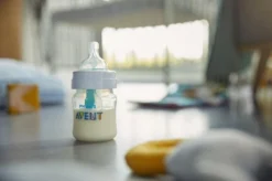 Philips Avent SCF810/14 Anti-Colic Babyfles (125ml) - Met AirFree Ventiel - 1 Stuk 24 Philips Avent SCF810/14 Anti-Colic Babyfles (125ml) - Met AirFree Ventiel - 1 Stuk -Babyproducten Winkel 1200x799 81