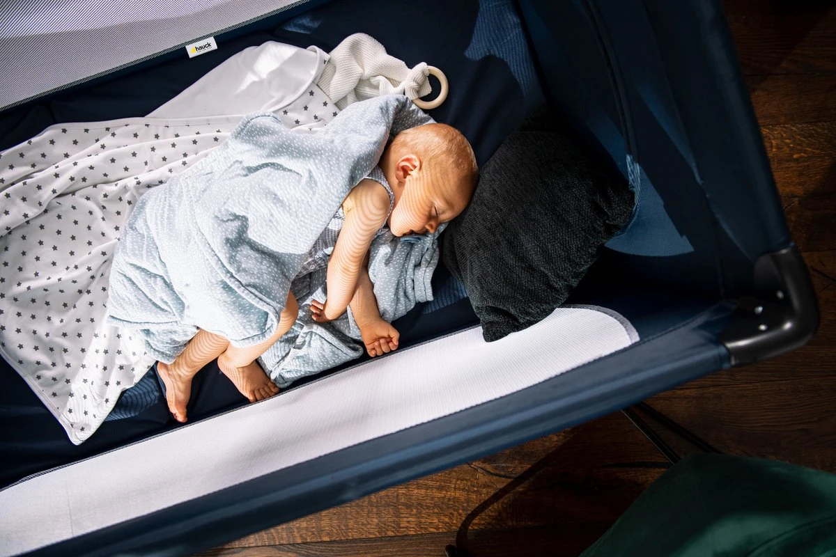 Hauck Dream N Play Plus Campingbedje - Navy 11 Hauck Dream N Play Plus Campingbedje - Navy - Afbeelding 11