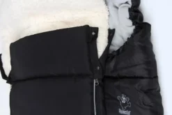 TechU™ Warme Fleece Slaapzak Voor Kinderwagen & Buggy – Zacht Fleece Bedje Voor Baby's – Tegen Kou, Onderkoeling & Winter – Zwart 7 TechU™ Warme Fleece Slaapzak Voor Kinderwagen & Buggy – Zacht Fleece Bedje Voor Baby's – Tegen Kou, Onderkoeling & Winter – Zwart -Babyproducten Winkel 1200x800 151