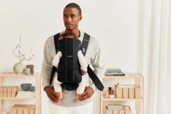 BabyBjörn Draagzak Mini - Cotton - Zwart -Babyproducten Winkel 1200x800 213