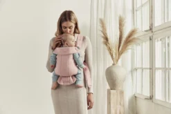 BabyBjörn Draagzak Mini - 3D Jersey - Lichtroze -Babyproducten Winkel 1200x800 225