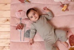 Little Dutch - Speelkleed - Boxkleed - Flowers & Butterflies 33 Little Dutch - Speelkleed - Boxkleed - Flowers & Butterflies -Babyproducten Winkel 1200x800 279