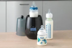 Alecto BW700BK - Snelle Digitale Flessenwarmer 500W Voor Opwarmen, Steriliseren En Ontdooien - Inclusief Stoomkap - Bediening Via Display - Zwart 23 Alecto BW700BK - Snelle Digitale Flessenwarmer 500W Voor Opwarmen, Steriliseren En Ontdooien - Inclusief Stoomkap - Bediening Via Display - Zwart -Babyproducten Winkel 1200x800 303