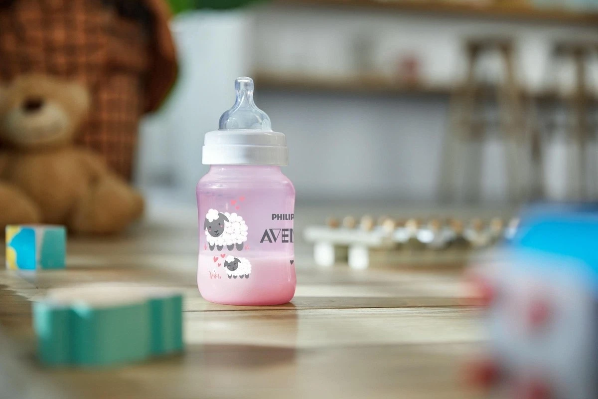 Philips Avent Anti-colic SCF821/14 - Babyfles (260 Ml) - 1 Stuk - Roze 3 Philips Avent Anti-colic SCF821/14 - Babyfles (260 Ml) - 1 Stuk - Roze - Afbeelding 3