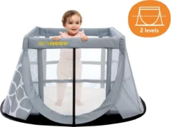 AeroMoov Instant Travel Cot Reisbed - Giraph Sky 26 AeroMoov Instant Travel Cot Reisbed - Giraph Sky -Babyproducten Winkel 1200x896 7