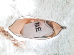 Westford Mill Organizer | Reserve Kleertjes | Etui | Opbergtasje | Katoen | Luiertas | Naturel | Opgeruimd | Baby | Kraamcadeau 9 Westford Mill Organizer | Reserve Kleertjes | Etui | Opbergtasje | Katoen | Luiertas | Naturel | Opgeruimd | Baby | Kraamcadeau -Babyproducten Winkel 1200x900 30