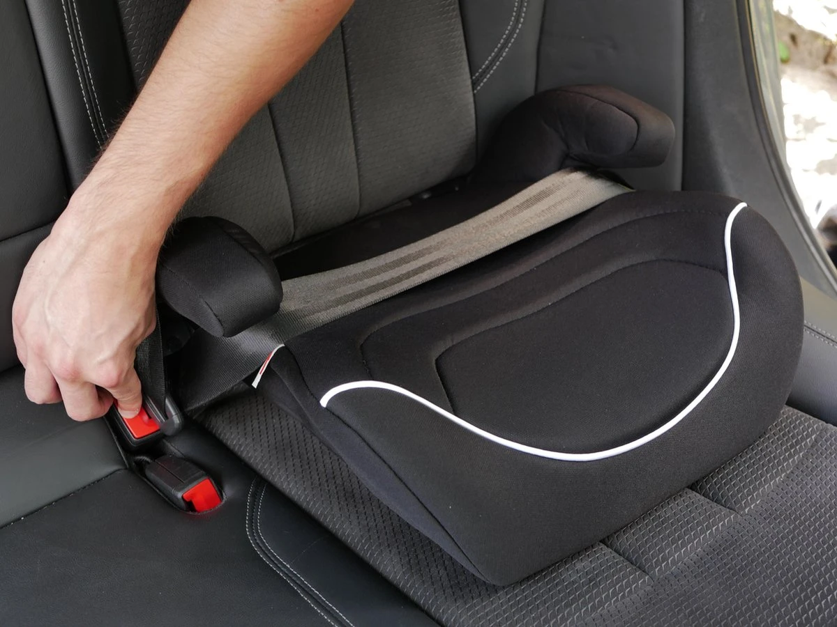 Zitverhoger Auto - Stoelverhoger - Autostoel - Booster - Zwart 2 Zitverhoger Auto - Stoelverhoger - Autostoel - Booster - Zwart - Afbeelding 2