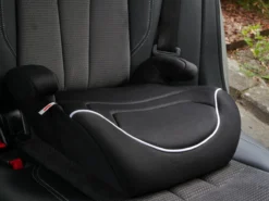 Zitverhoger Auto - Stoelverhoger - Autostoel - Booster - Zwart 17 Zitverhoger Auto - Stoelverhoger - Autostoel - Booster - Zwart -Babyproducten Winkel 1200x900 41