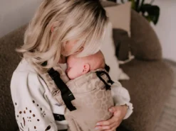 Draagzak - Cross & Go - Pure Baby Love - Panter Taupe - Maat 44 T/m 74 10 Draagzak - Cross & Go - Pure Baby Love - Panter Taupe - Maat 44 T/m 74 -Babyproducten Winkel 1200x900 84