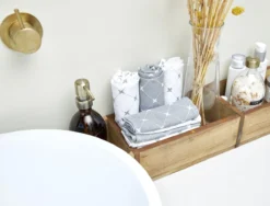 Meyco X Mrs.Keizer Louis Hydrofiele Doeken - 3-pack - Grijs - 70x70cm -Babyproducten Winkel 1200x911 1