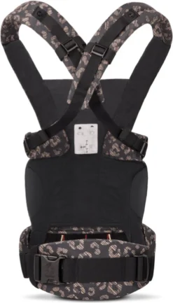 Ergobaby Omni Dream Draagzak - Black Leopard - Ergonomische Baby Draagzak Voor Baby En Drager -Babyproducten Winkel 685x1200 1