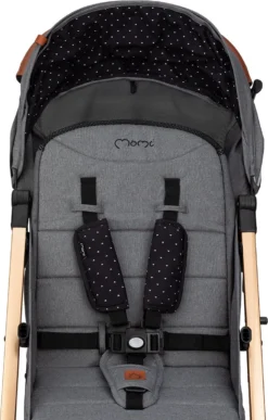 MoMi Wandelwagen - Compacte Lichtgewicht Buggy - Estelle - Gray-Gold (geschikt Van 6mnd - 15kg) 23 MoMi Wandelwagen - Compacte Lichtgewicht Buggy - Estelle - Gray-Gold (geschikt Van 6mnd - 15kg) -Babyproducten Winkel 765x1200 19