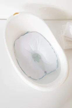Doomoo Basics - Comfy Bath - Meegroeiend Badkussen 22 Doomoo Basics - Comfy Bath - Meegroeiend Badkussen -Babyproducten Winkel 799x1200 18