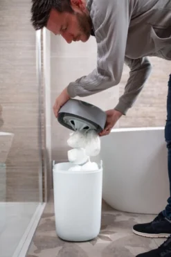 Tommee Tippee Milieuvriendelijke Twist & Click Luieremmer - Met 6 Navulcassettes - Wit 19 Tommee Tippee Milieuvriendelijke Twist & Click Luieremmer - Met 6 Navulcassettes - Wit -Babyproducten Winkel 800x1200 17