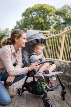 Hamilton By Yoop X1 Plus Buggy – Nieuw, Hoger, Uitgebreider 2023 Model – Premium Stroller Met One Hand Folding Technologie – Grijs – Lichte, Verstelbare En Wendbare Kinderwagen Met Vele Gemakken -Babyproducten Winkel 800x1200 177