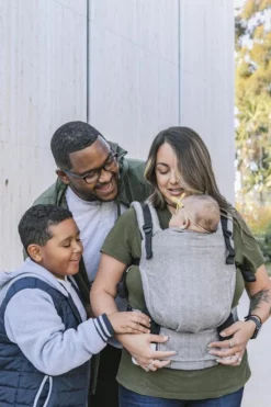 Tula Draagzak Free To Grow - Linen Ash -Babyproducten Winkel 800x1200 185