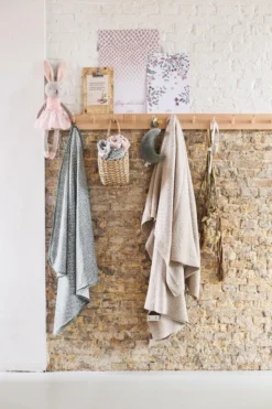 Jollein Hydrofiel Multidoek Snake 70x70cm - Ash Green - 3 Stuks 35 Jollein Hydrofiel Multidoek Snake 70x70cm - Ash Green - 3 Stuks -Babyproducten Winkel 800x1200 60