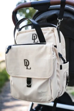 Deryan Luiertas Rugzak Met Verschoonmatje - Inclusief Flessenwarmhouder - Kinderwagenhaken En Isoleervak - Cream -Babyproducten Winkel 804x1200 9