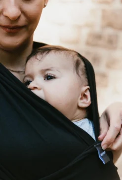 Baby Garden Draagdoek Zwart - Ergonomisch - Original - Gratis Slabbetje -Babyproducten Winkel 812x1200 2