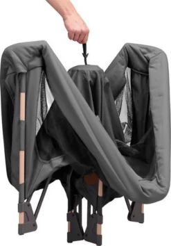 Maxi-Cosi Swift 3-in-1 Campingbedje - Beyond Graphite 29 Maxi-Cosi Swift 3-in-1 Campingbedje - Beyond Graphite -Babyproducten Winkel 837x1200 4