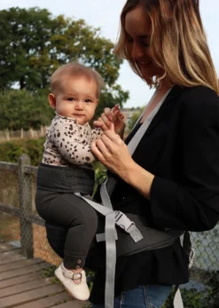 Deryan Pack Light Luxe Heupdrager - Ergonomische Draagzak + Opbergvakjes Grijs 15 Deryan Pack Light Luxe Heupdrager - Ergonomische Draagzak + Opbergvakjes Grijs -Babyproducten Winkel 855x1200 8